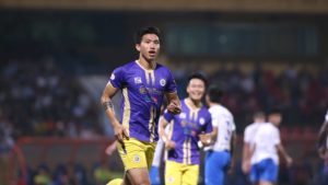 that-bat-ngo-van-hau-dan-dau-trong-danh-sach-cau-thu-xung-dang-nhan