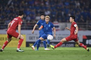 thai-lan-tu-hao-khi-duoc-nhieu-doi-thu-manh-moi-da-giao-huu-chan-canh-bong