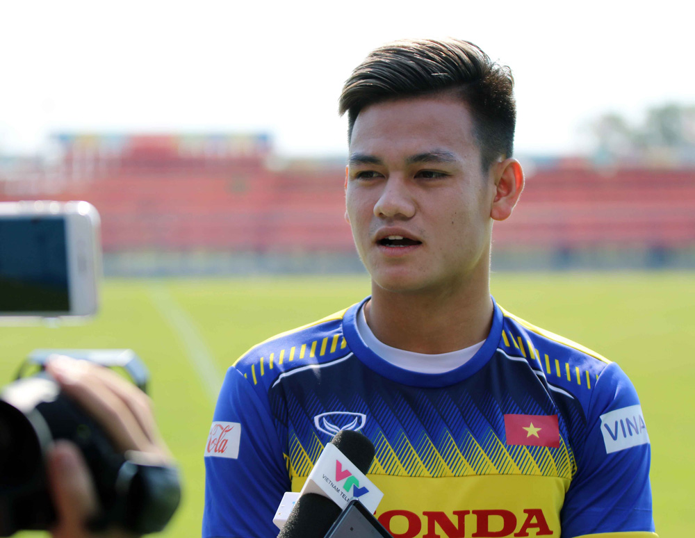 ho-tan-tai-tu-nhien-em-cu-thay-xau-ho-moi-khi-duoc-hoi-cung-que-voi-y-nhi-a