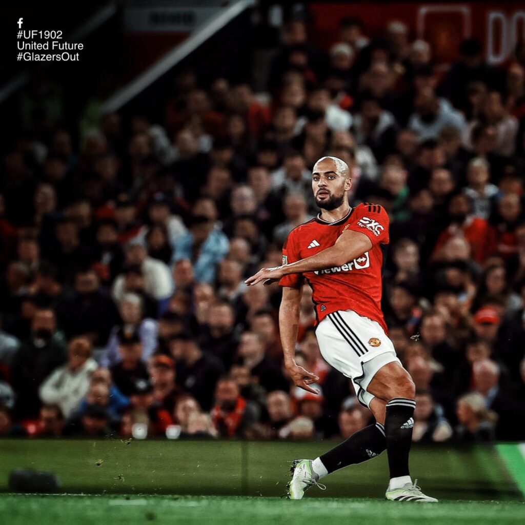 Sofyan Amrabat hoàn thành xuất sắc vai trò của vị trí hậu vệ trái