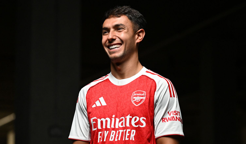 zubimendi-bat-mi-ly-do-hoa-nhap-than-toc-tai-ars