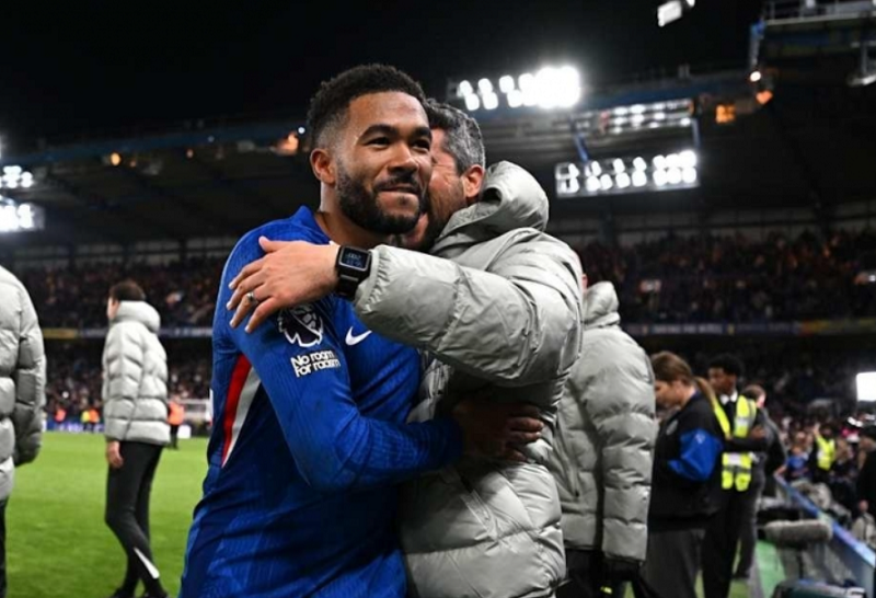 chelsea-khung-hoang-hang-thu-chi-con-hai-trung-ve-du-suc-thi-dau