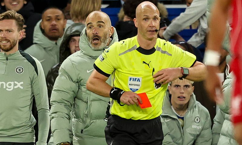 chelsea-lien-tuc-dinh-van-den-voi-the-do-lan-nay-la-enzo